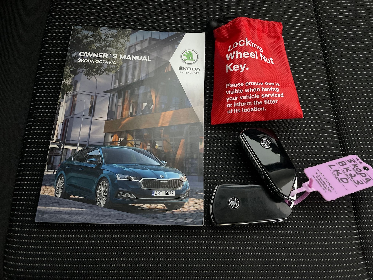 Used Skoda Octavia 2023 for sale - 76928410: Photo 33