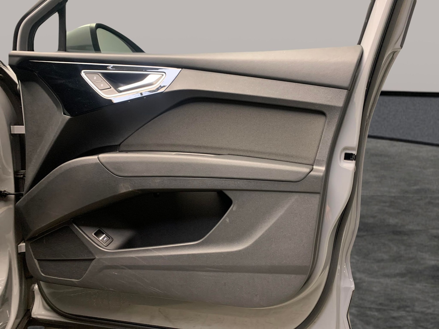 Used Audi Q4 e-tron 2023 for sale - 77296462: Photo 29