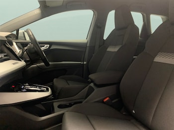 Used Audi Q4 e-tron 2023 for sale - 77296462: Photo