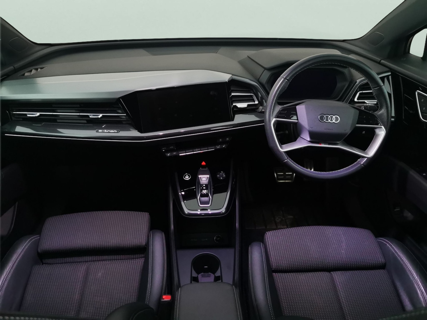 Used Audi Q4 e-tron 2021 for sale - 77165665: Photo 6