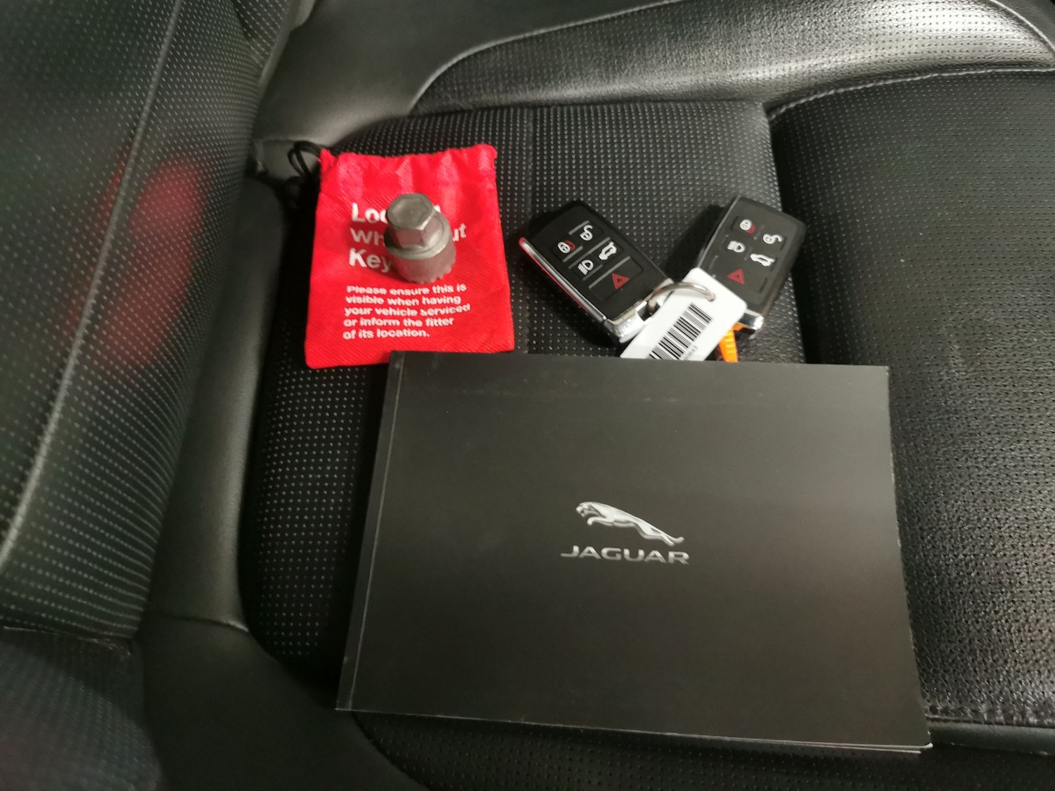 Used Jaguar F-Pace 2021 for sale - 77428539: Photo 40