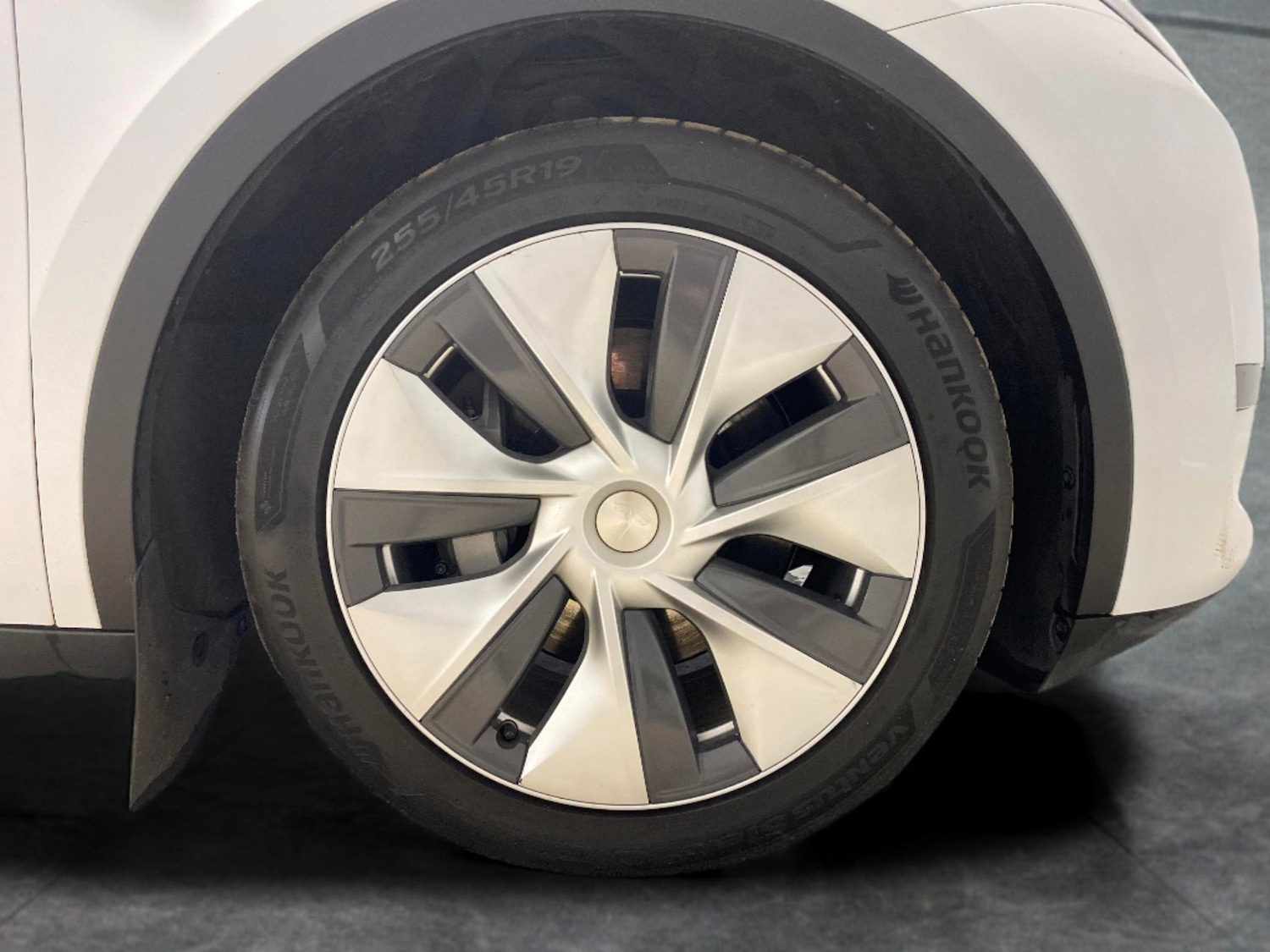 Used Tesla Model Y 2023 for sale - 78094352: Photo 24
