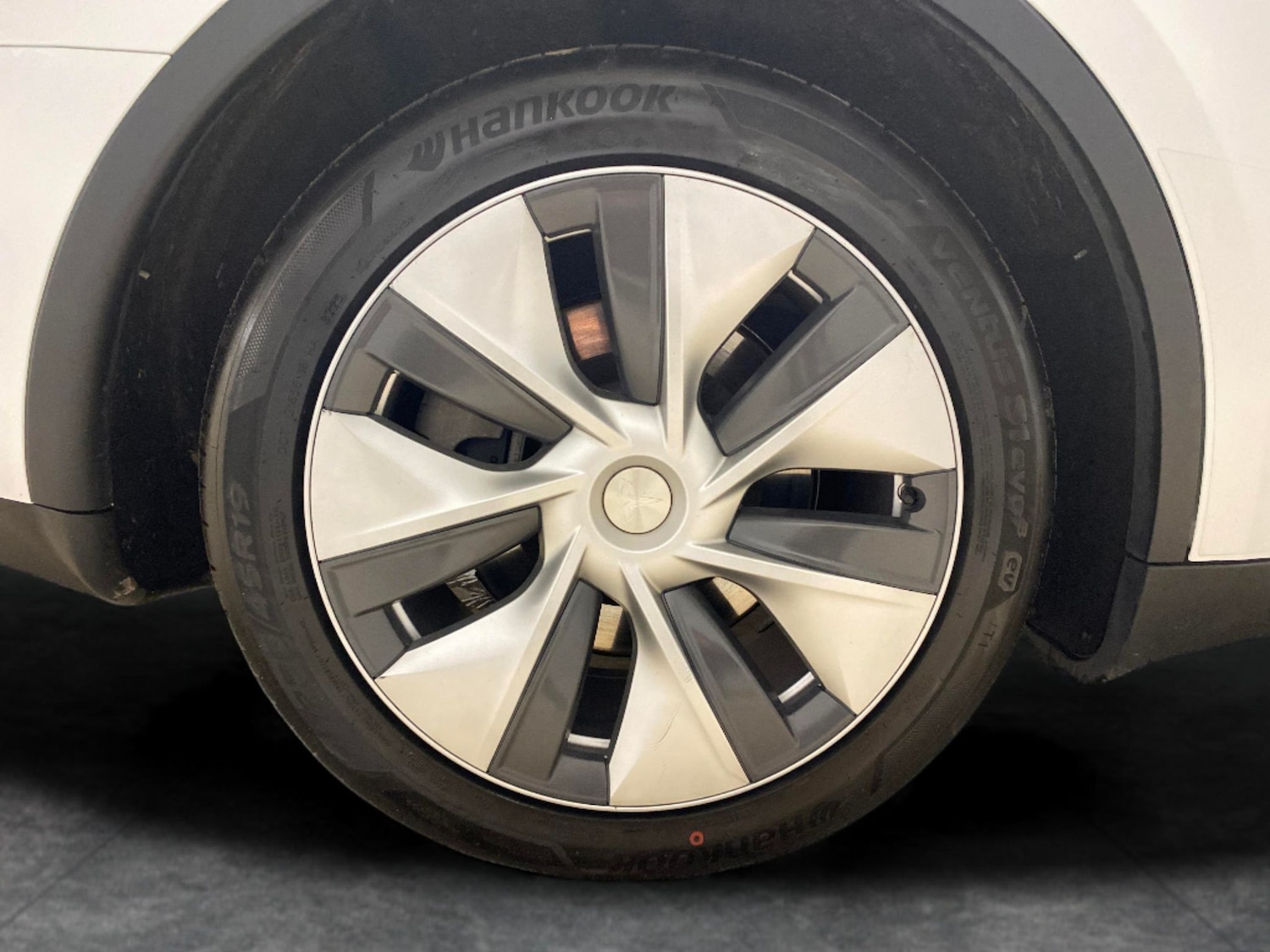 Used Tesla Model Y 2023 for sale - 78094352: Photo 25