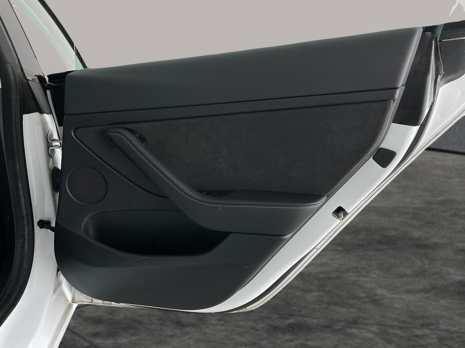 Used Tesla Model 3 2021 for sale - 77036545: Photo 39