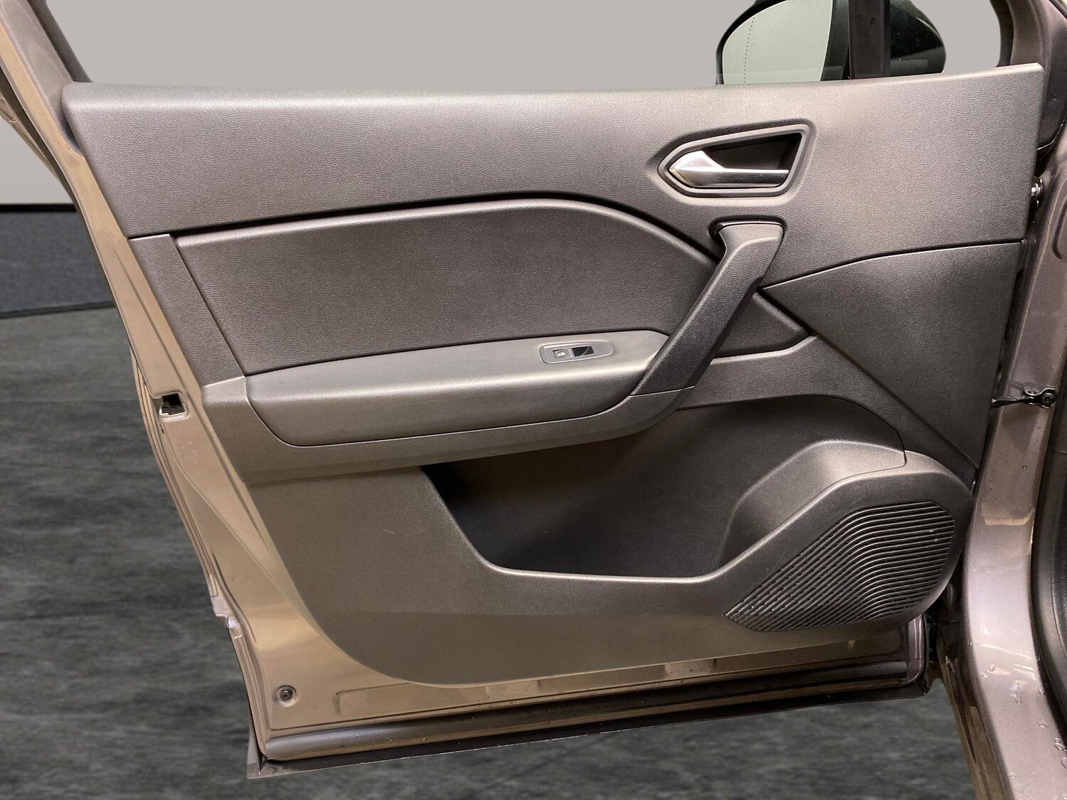 Used Renault Captur 2022 for sale - 78178133: Photo 26