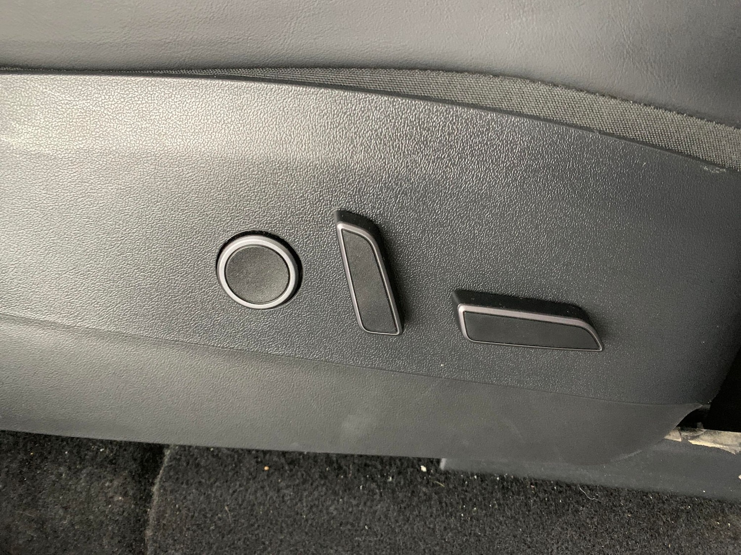 Used Tesla Model Y for sale - 77019304: Photo 23