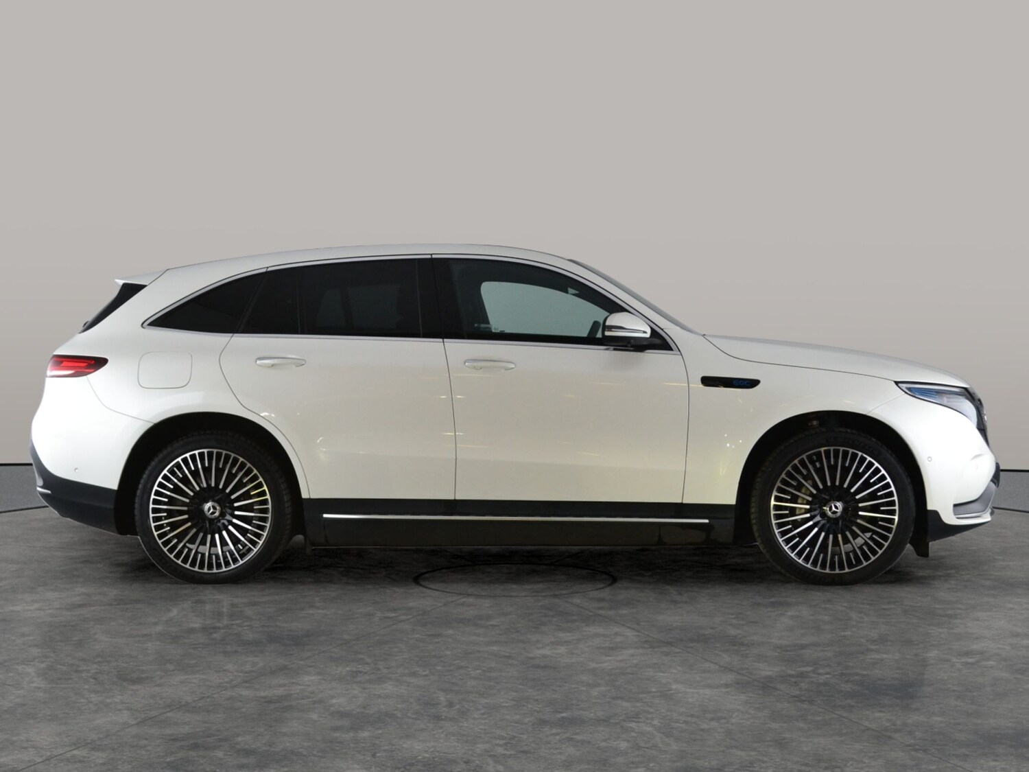 Used Mercedes-Benz EQC 2021 for sale - 76626132: Photo 13