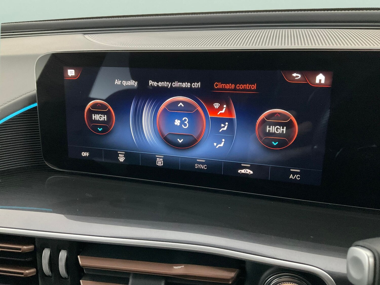 Used Mercedes-Benz EQC 2021 for sale - 76626132: Photo 22