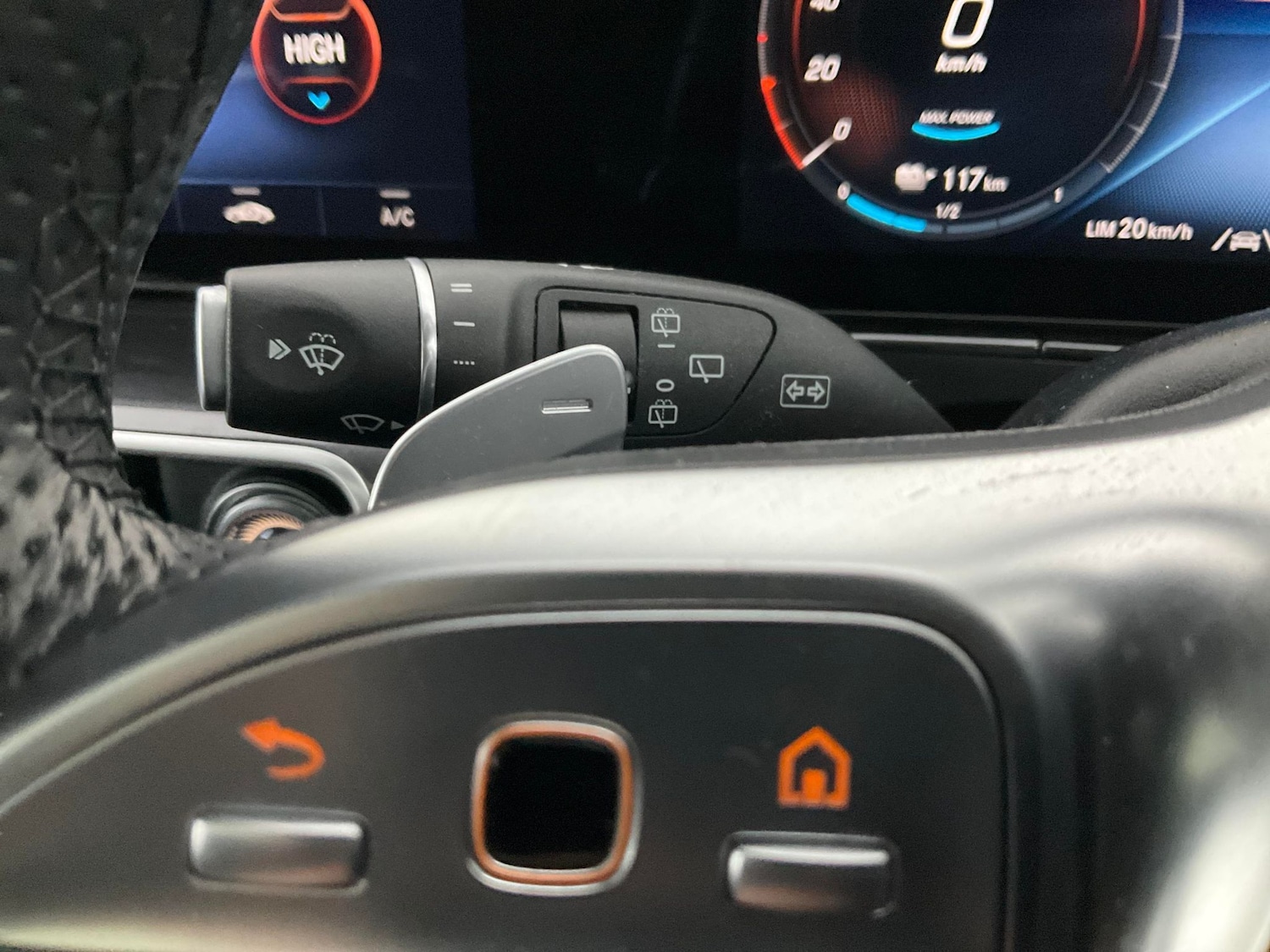 Used Mercedes-Benz EQC 2021 for sale - 76626132: Photo 24