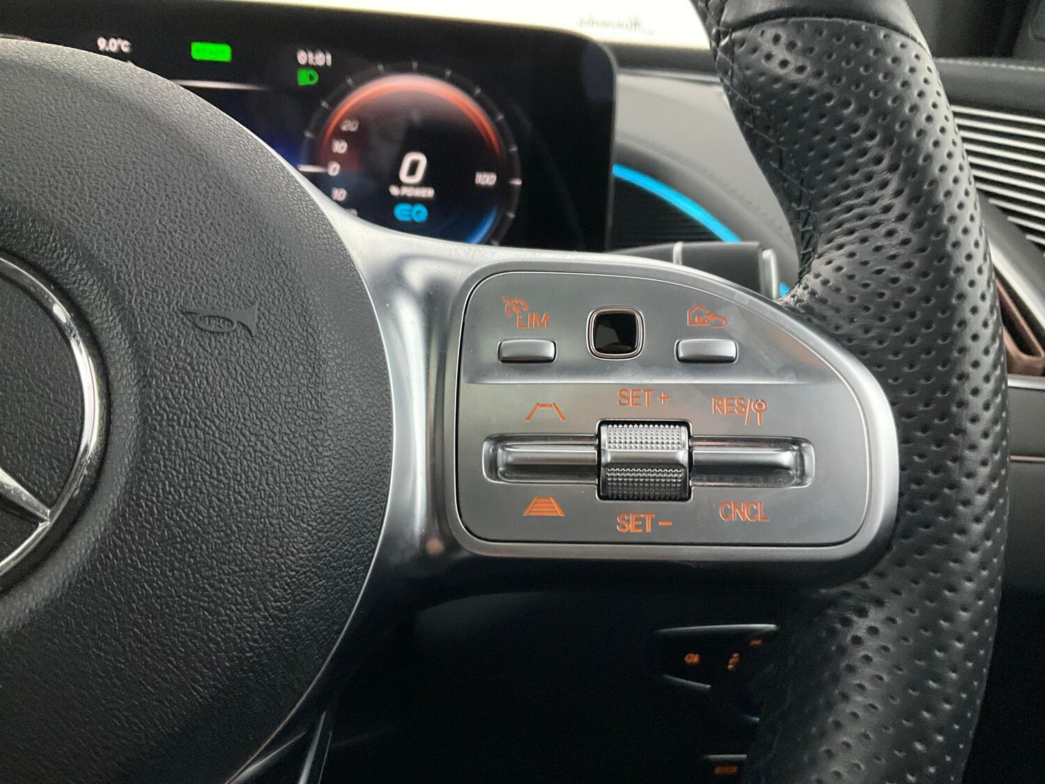 Used Mercedes-Benz EQC 2021 for sale - 76626132: Photo 25