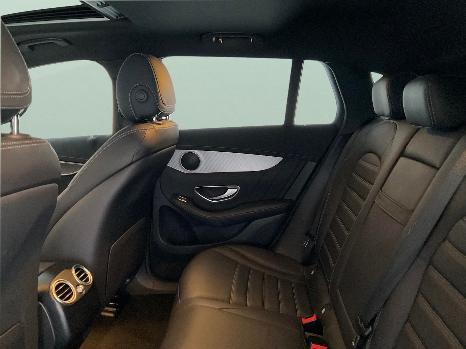 Used Mercedes-Benz EQC 2021 for sale - 76626132: Photo 32