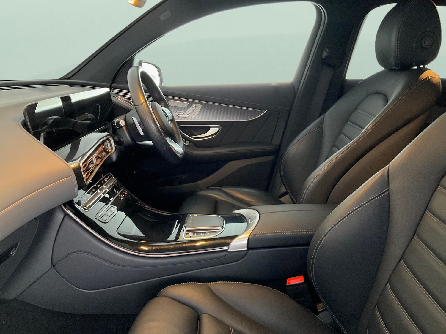 Used Mercedes-Benz EQC 2021 for sale - 76626132: Photo 4