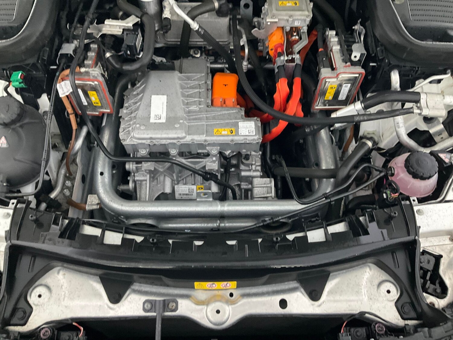 Used Mercedes-Benz EQC 2021 for sale - 76626132: Photo 40