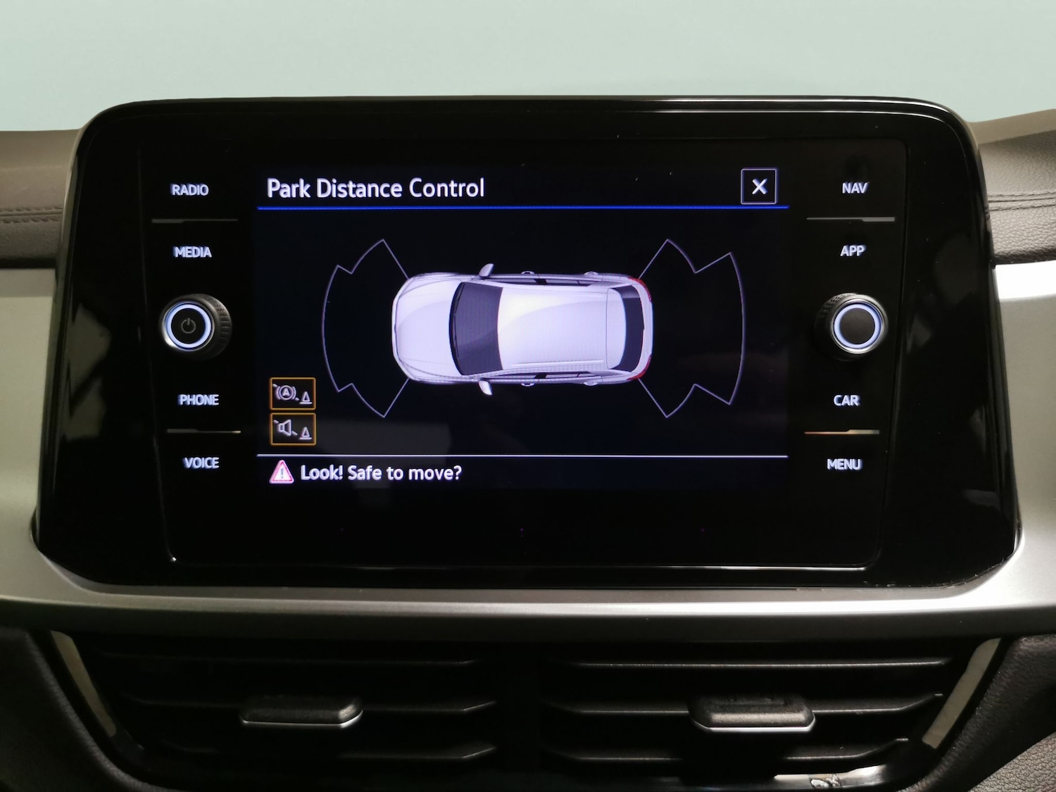 Used Volkswagen T-Roc 2023 for sale - 76507962: Photo 21