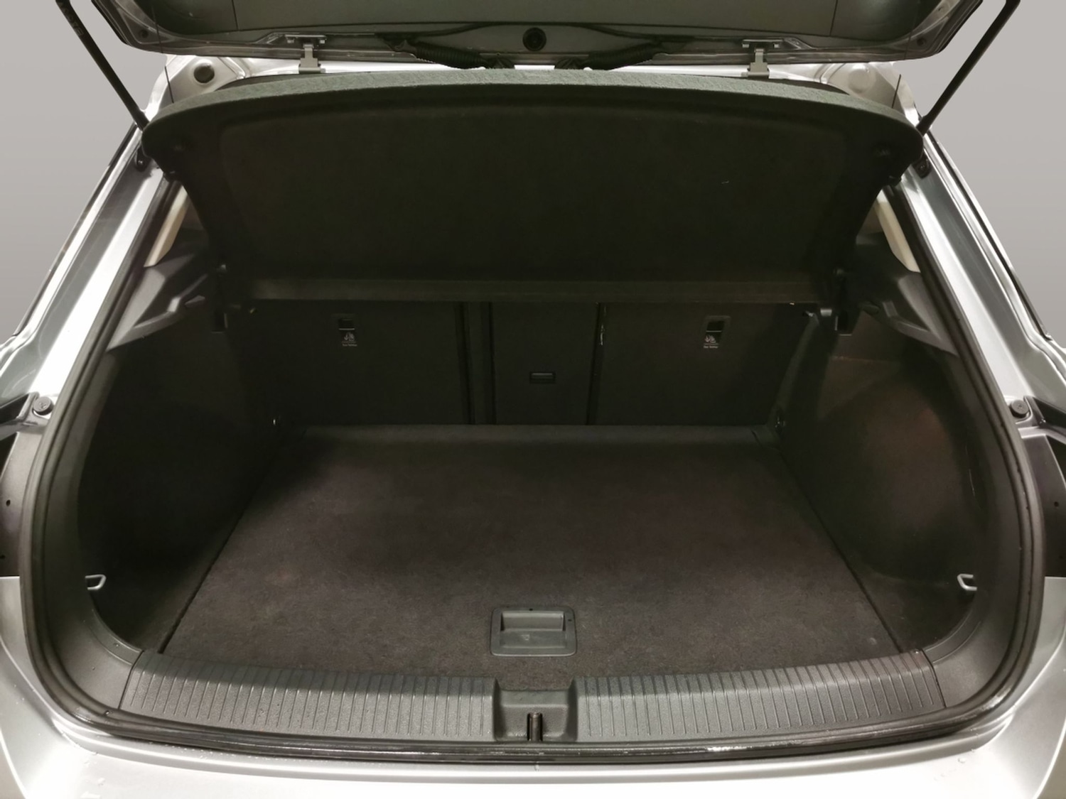 Used Volkswagen T-Roc 2023 for sale - 76507962: Photo 38