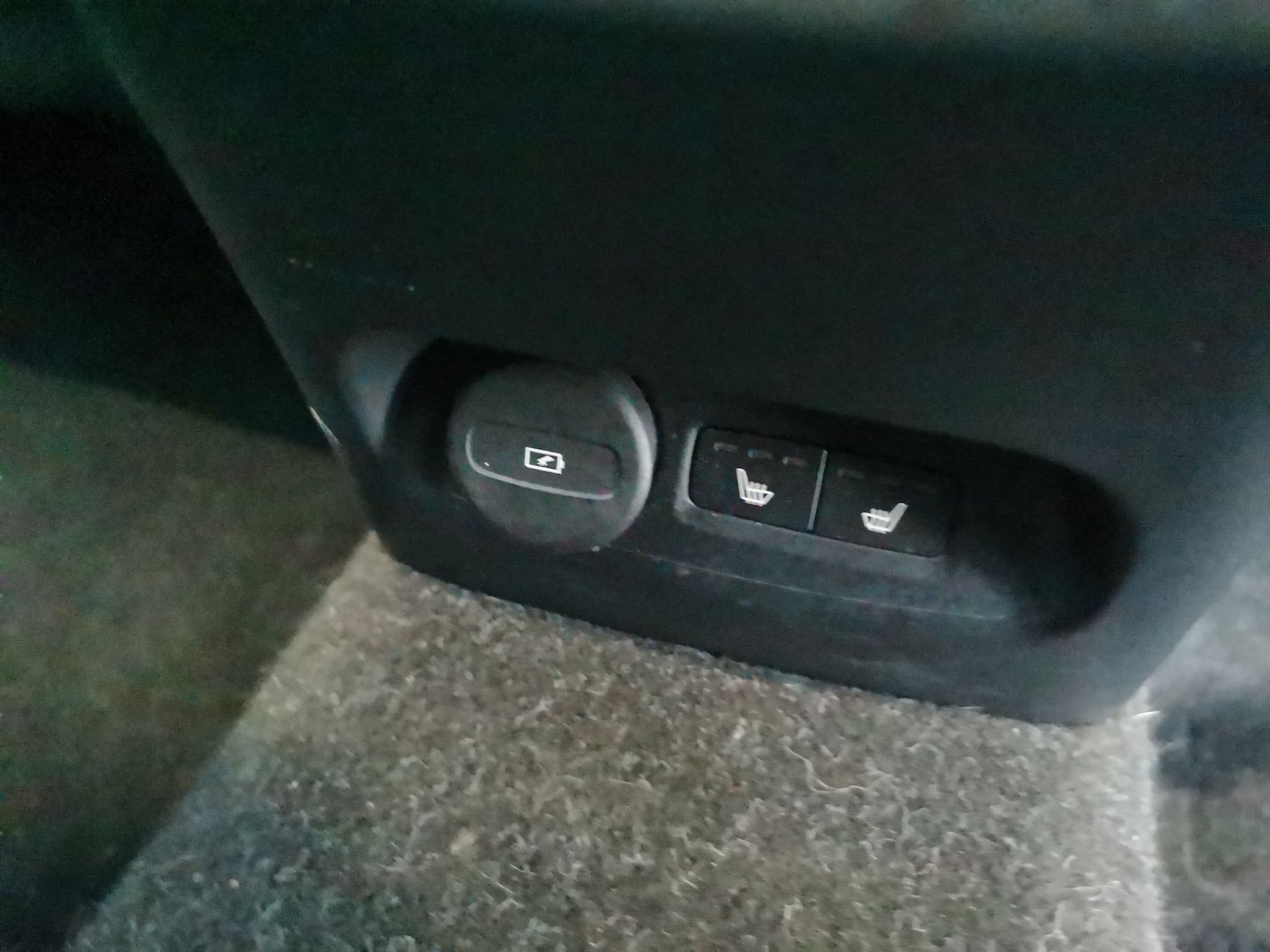 Used Volvo XC40 2023 for sale - 77715884: Photo 16