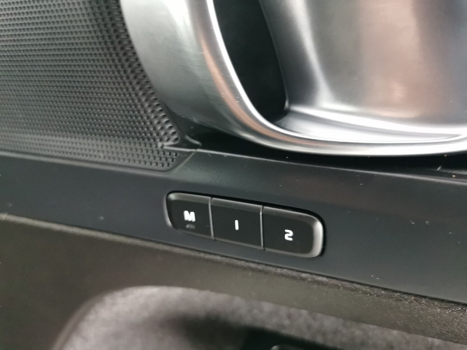 Used Volvo XC40 2023 for sale - 77715884: Photo 17