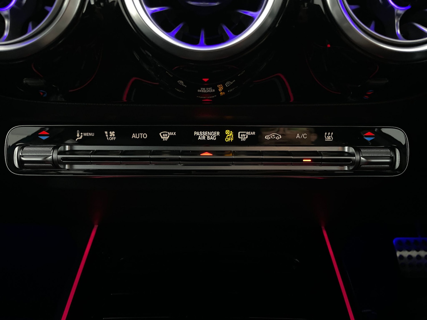 Used Mercedes-Benz EQA 2022 for sale - 76940289: Photo 23