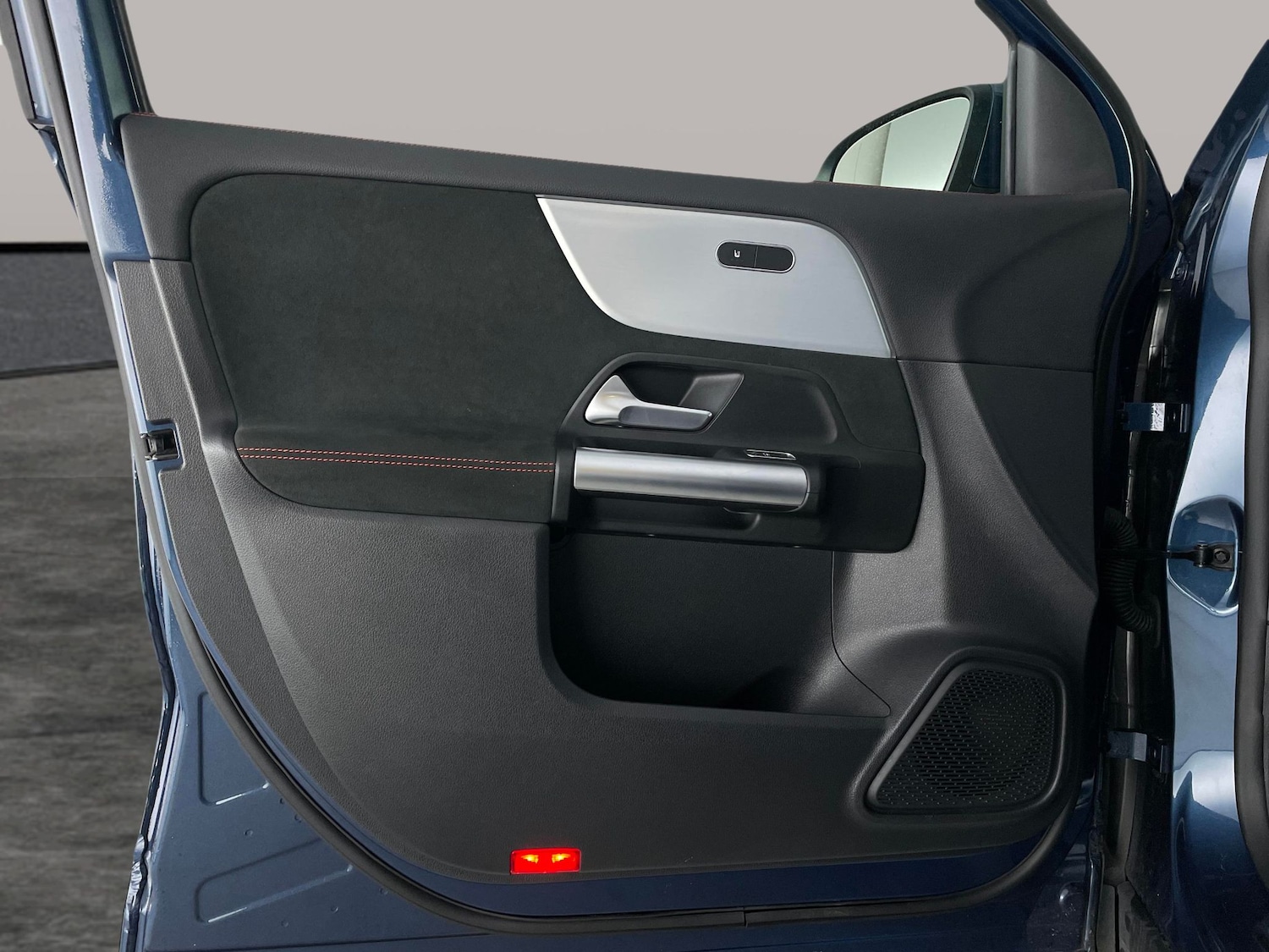 Used Mercedes-Benz EQA 2022 for sale - 76940289: Photo 34