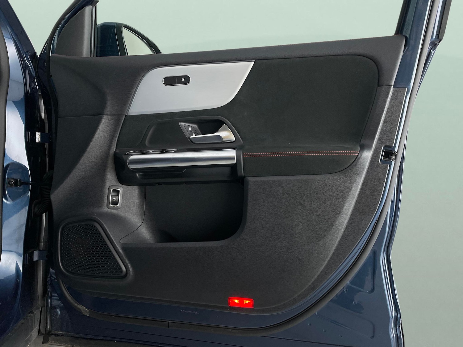 Used Mercedes-Benz EQA 2022 for sale - 76940289: Photo 37