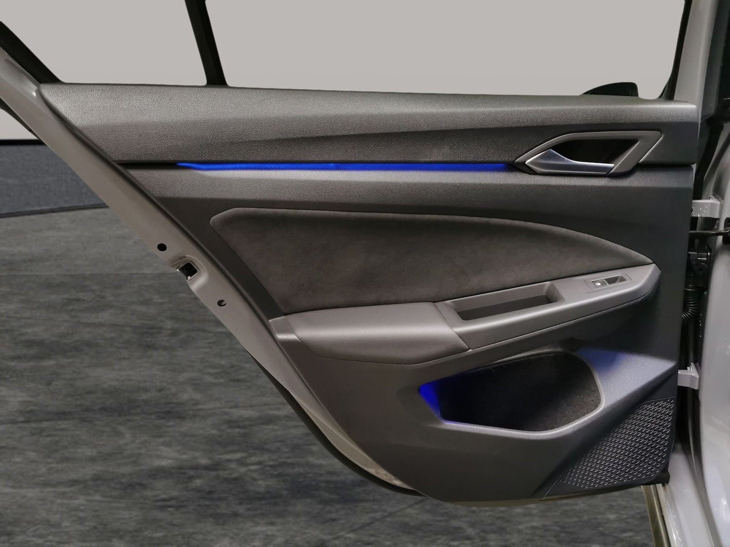 Used Volkswagen Golf 2023 for sale - 77350821: Photo 31