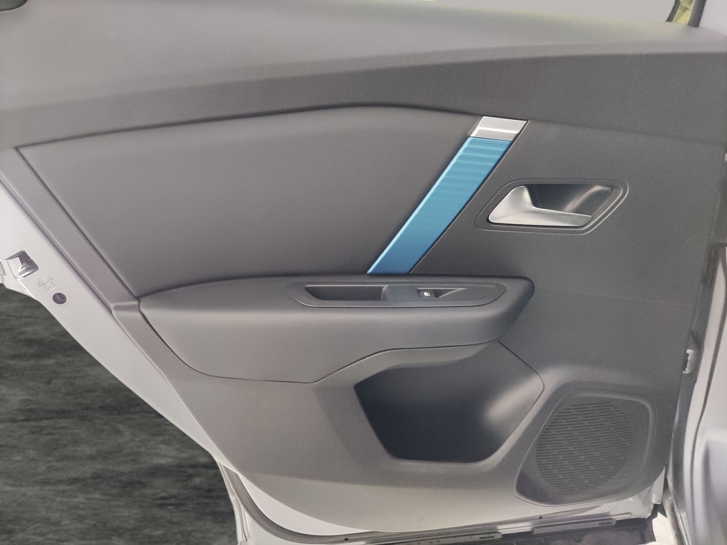 Used Citroen e-C4 2022 for sale - 77965678: Photo 31