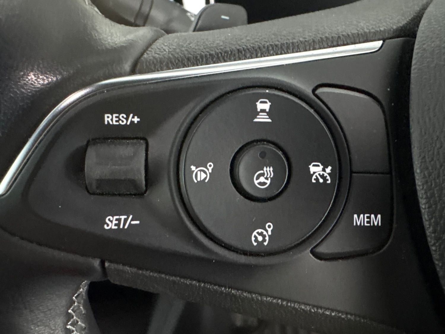 Used Vauxhall Mokka 2023 for sale - 77797918: Photo 14