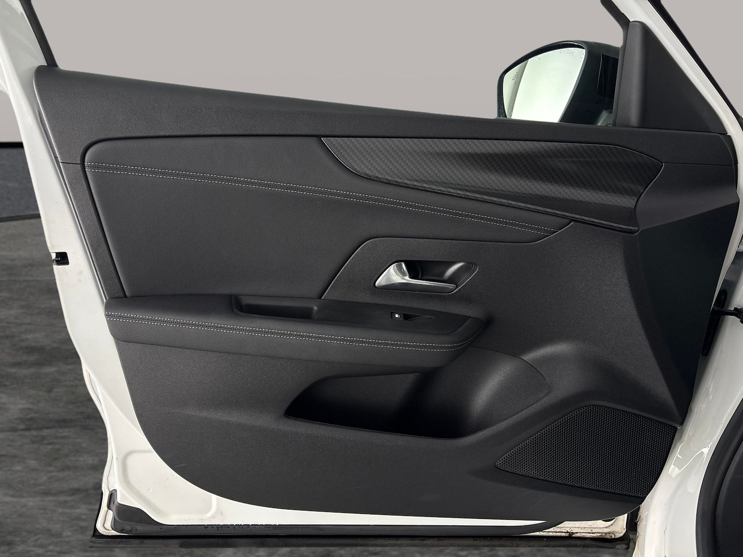 Used Vauxhall Mokka 2023 for sale - 77797918: Photo 32