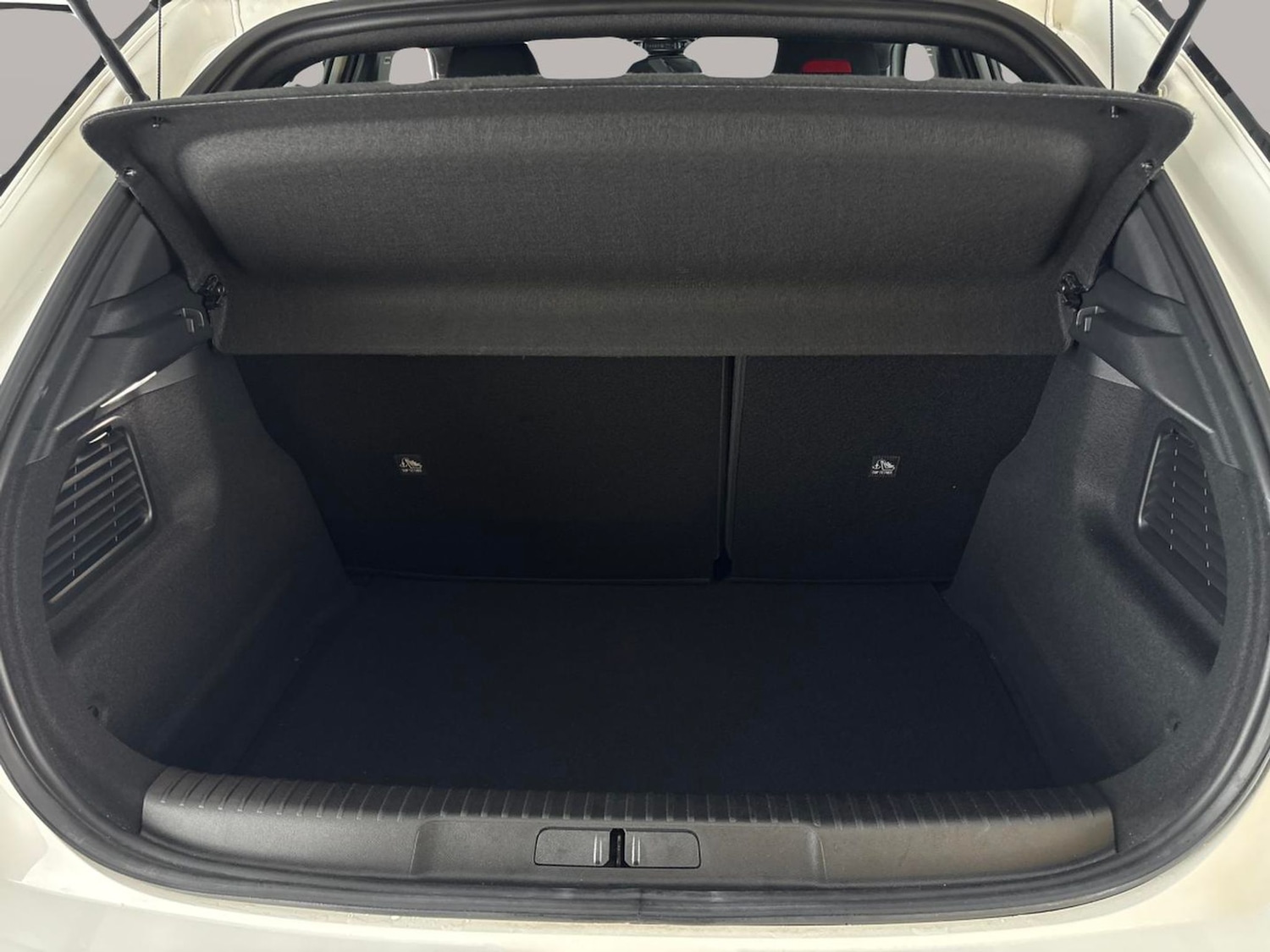 Used Vauxhall Mokka 2023 for sale - 77797918: Photo 36