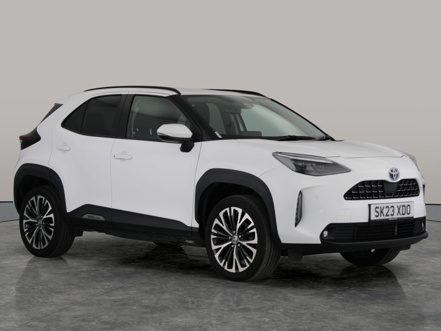 Used Toyota Yaris Cross 2023 for sale - 76760901: Photo 4