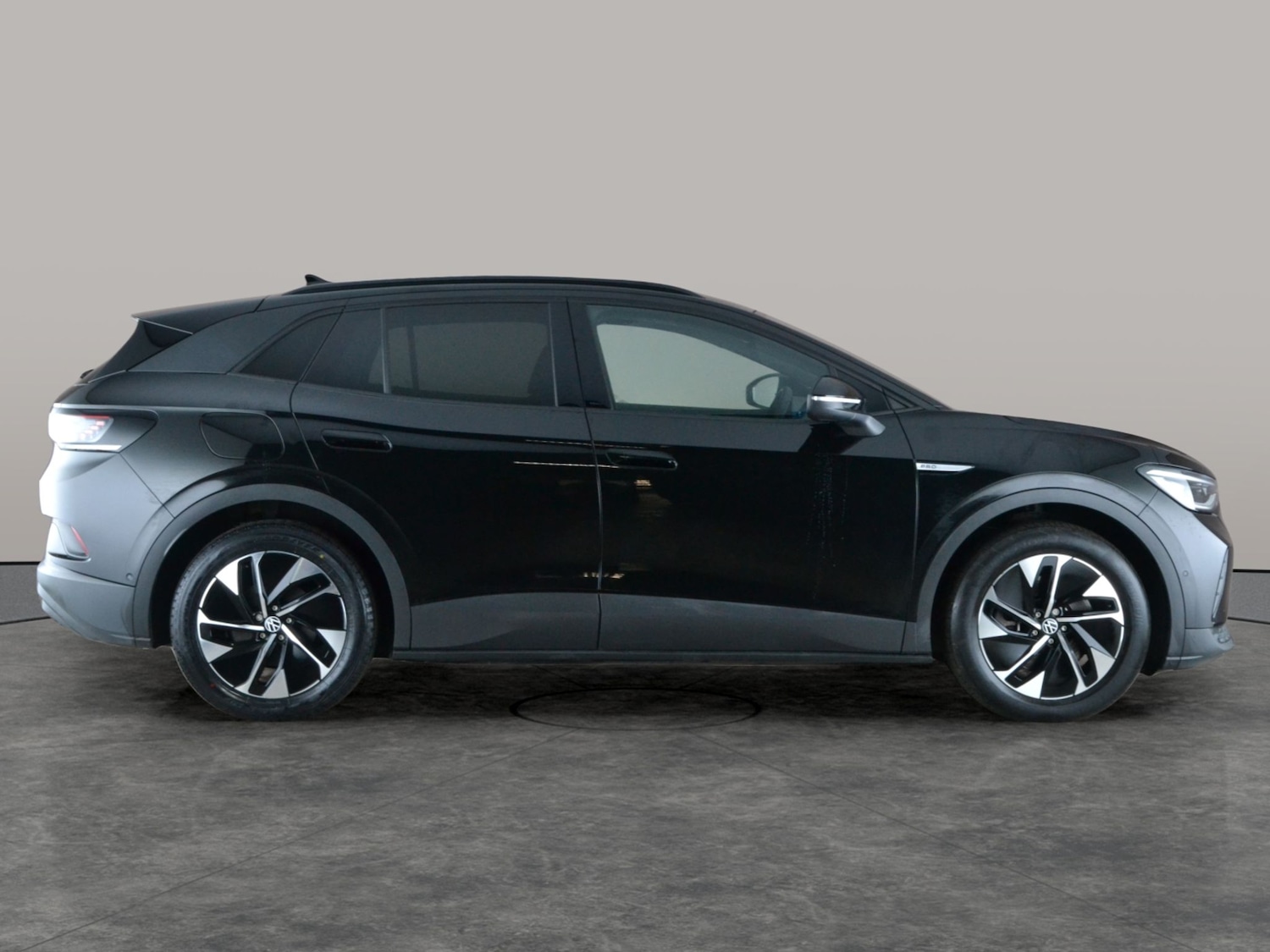 Used Volkswagen ID.4 2023 for sale - 77676024: Photo 10