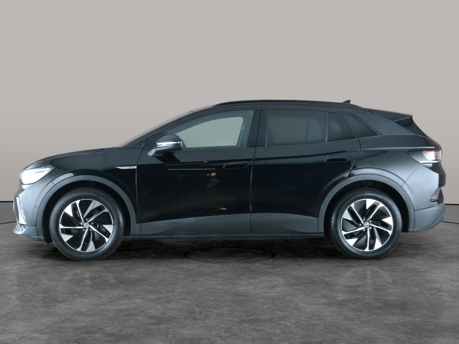 Used Volkswagen ID.4 2023 for sale - 77676024: Photo 14