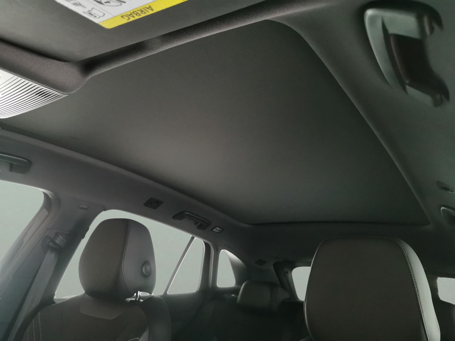 Used Volkswagen ID.4 2023 for sale - 77676024: Photo 5