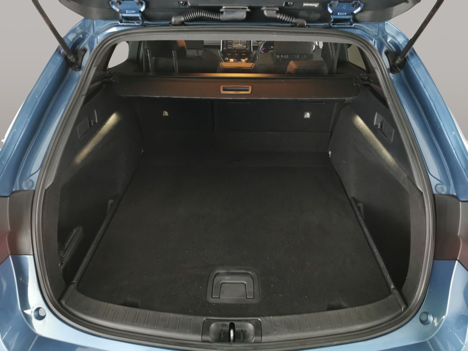 Used Toyota Corolla 2022 for sale - 77428535: Photo 33