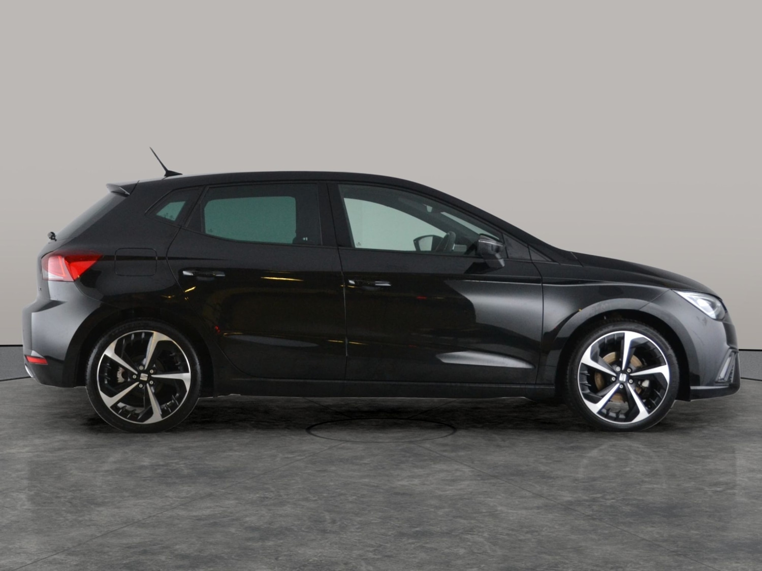 Used SEAT Ibiza 2023 for sale - 76931912: Photo 11