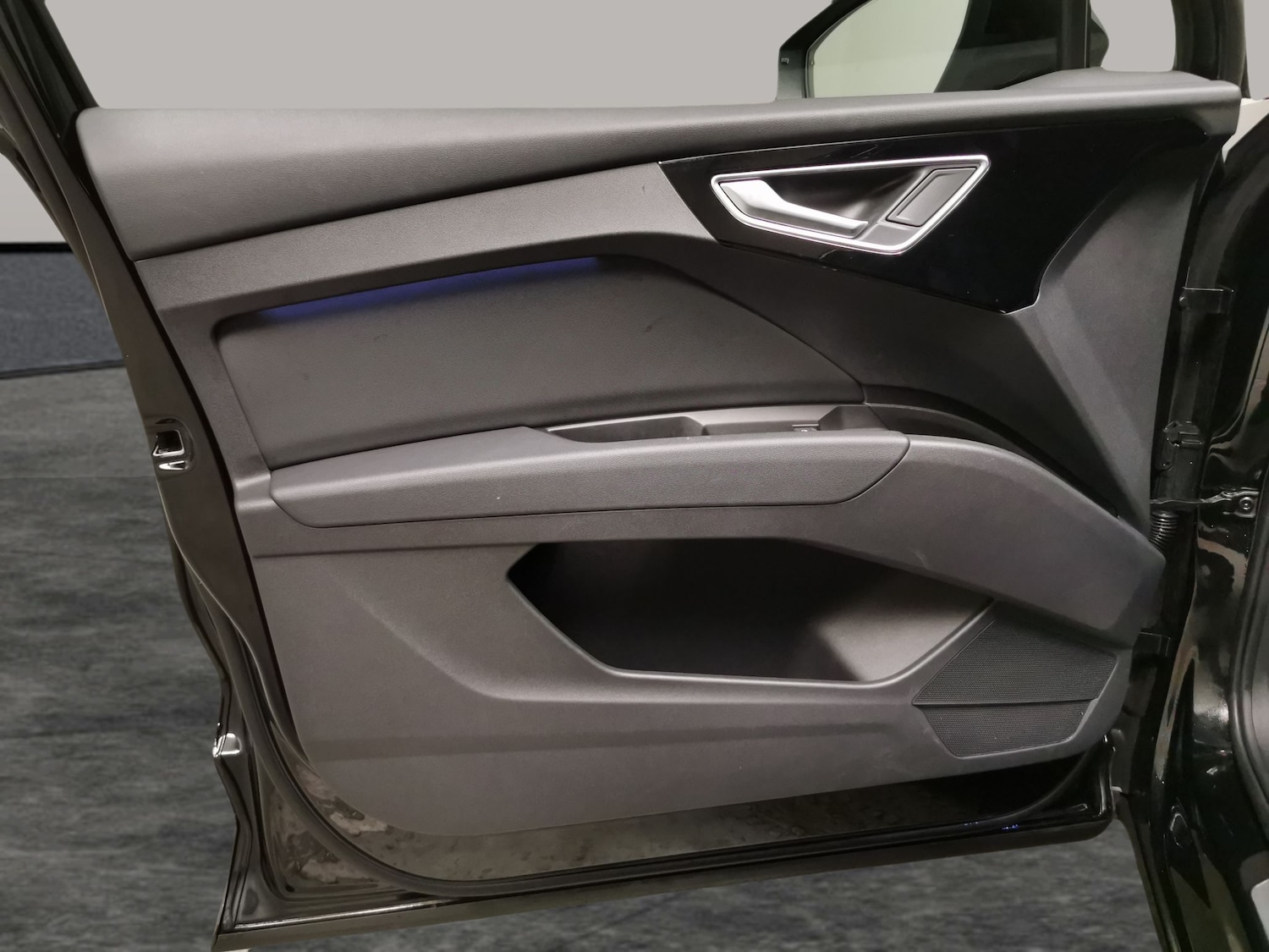 Used Audi Q4 e-tron 2023 for sale - 77475381: Photo 27