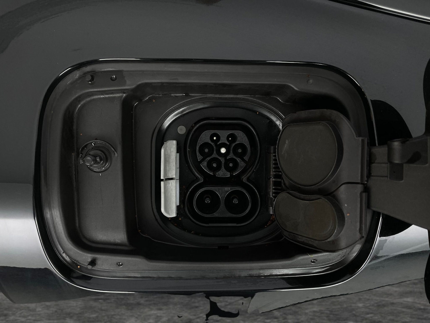 Used BMW i4 for sale - 77591136: Photo 30