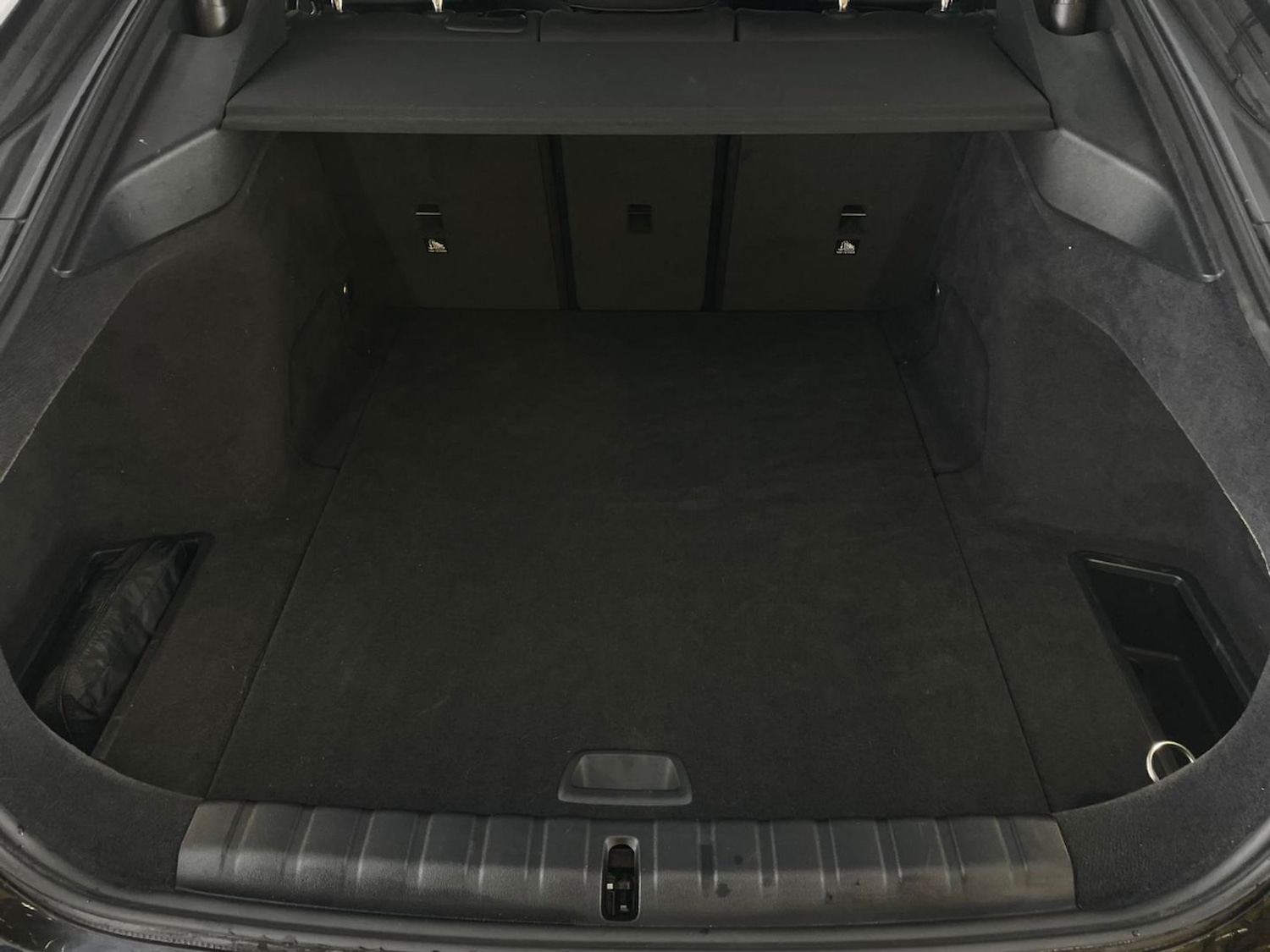 Used BMW i4 for sale - 77591136: Photo 31