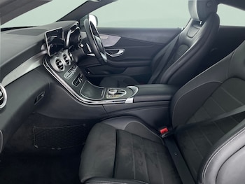 Used Mercedes-Benz C Class 2021 for sale - 76862110: Photo