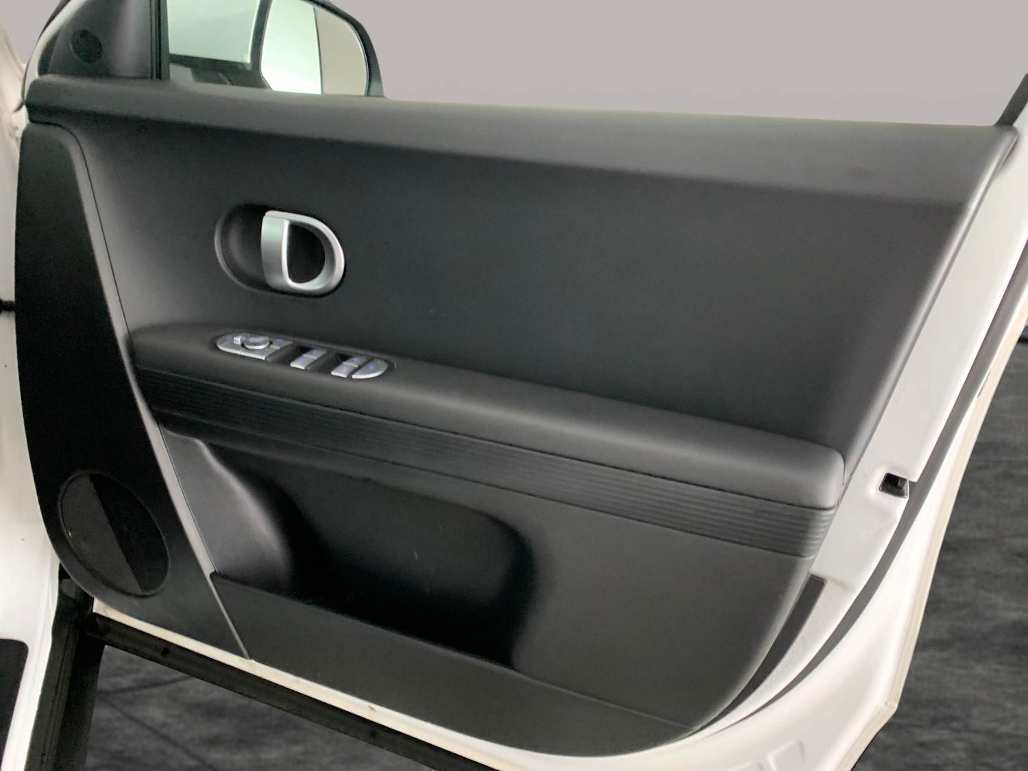 Used Hyundai IONIQ 5 2023 for sale - 77043521: Photo 28