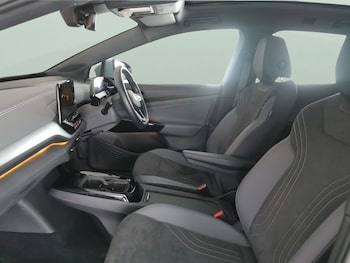 Used Volkswagen ID.4 2023 for sale - 78308220: Photo