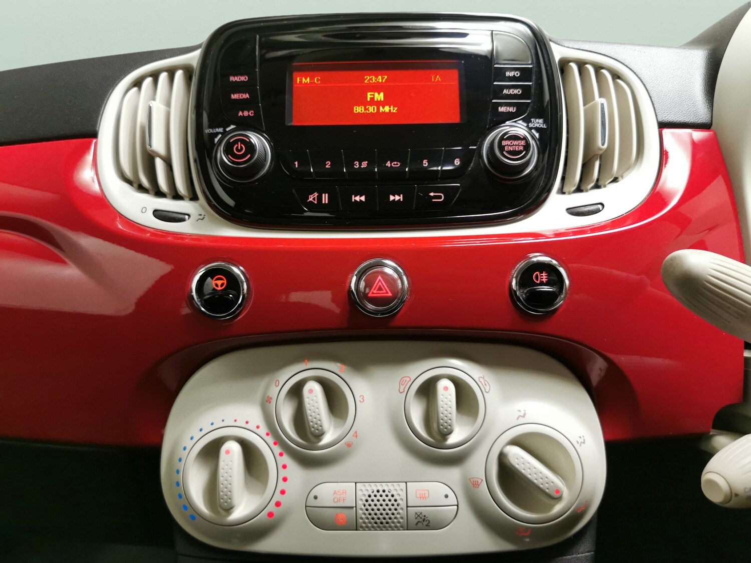 Used Fiat 500 2019 for sale - 77918373: Photo 12