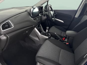 Used Suzuki SX4 S-Cross 2025 for sale - 79829383: Photo
