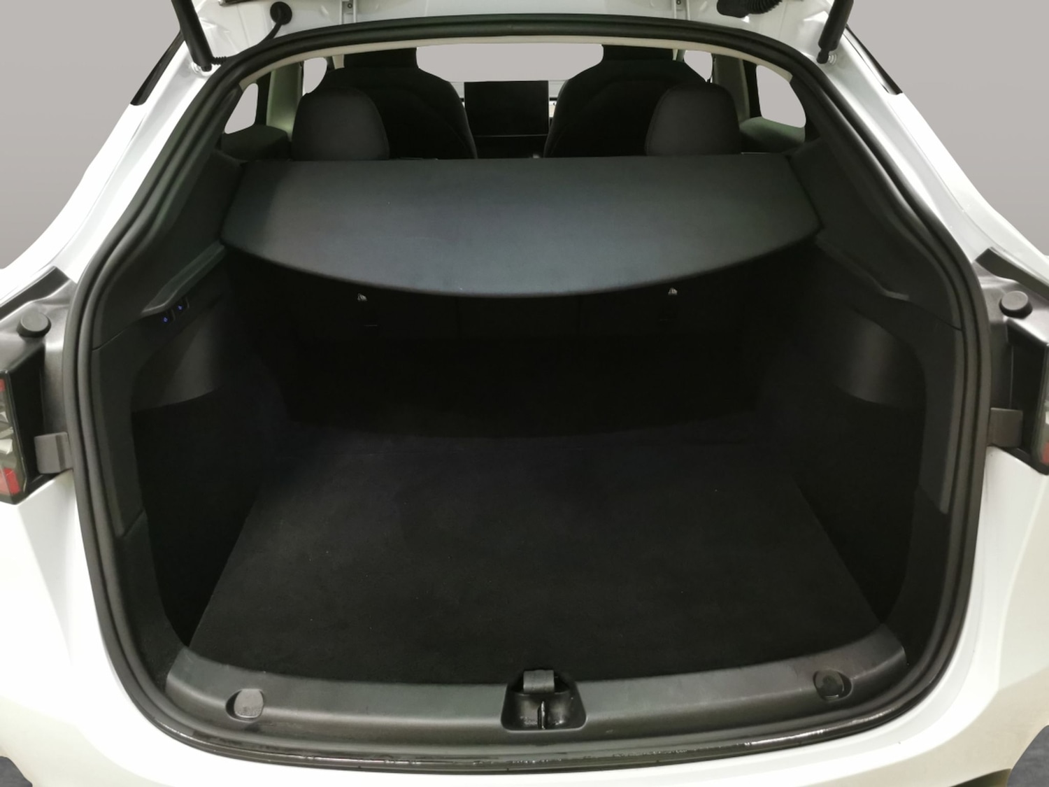 Used Tesla Model Y 2024 for sale - 77980693: Photo 34