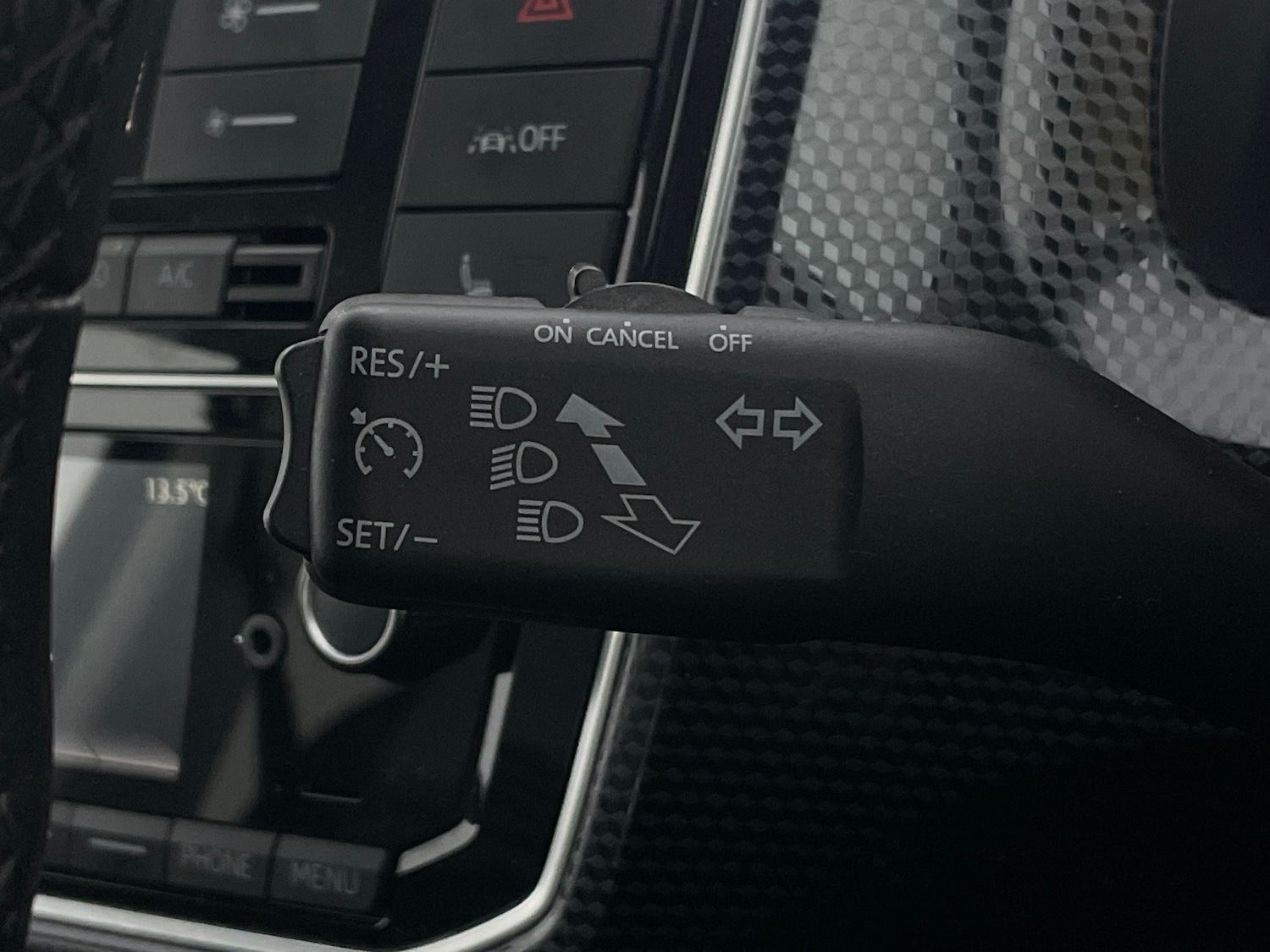 Used Volkswagen up! 2022 for sale - 76940327: Photo 17