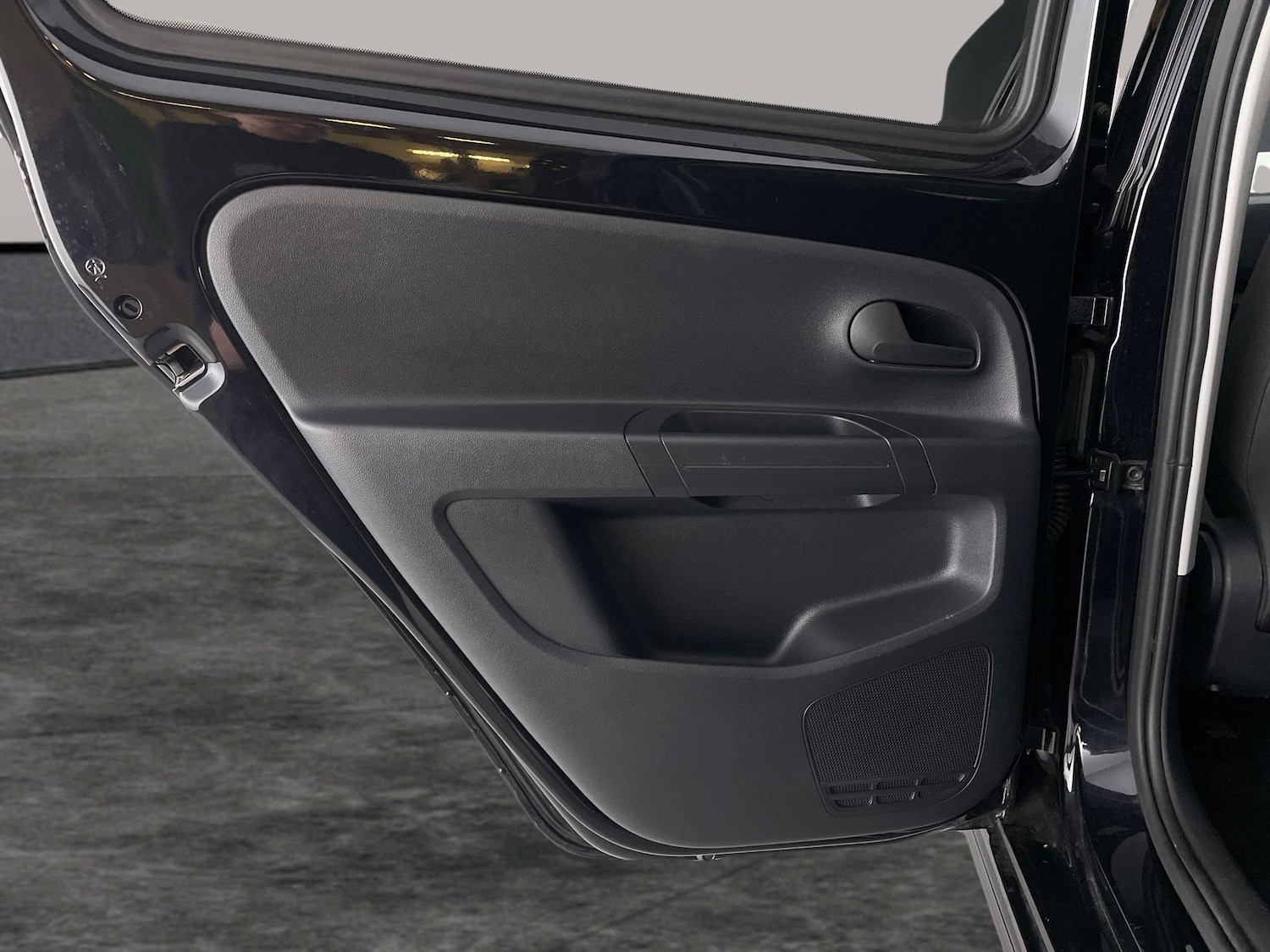 Used Volkswagen up! 2022 for sale - 76940327: Photo 23