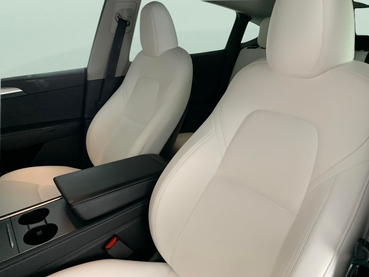 Used Tesla Model Y 2022 for sale - 77043497: Photo 8