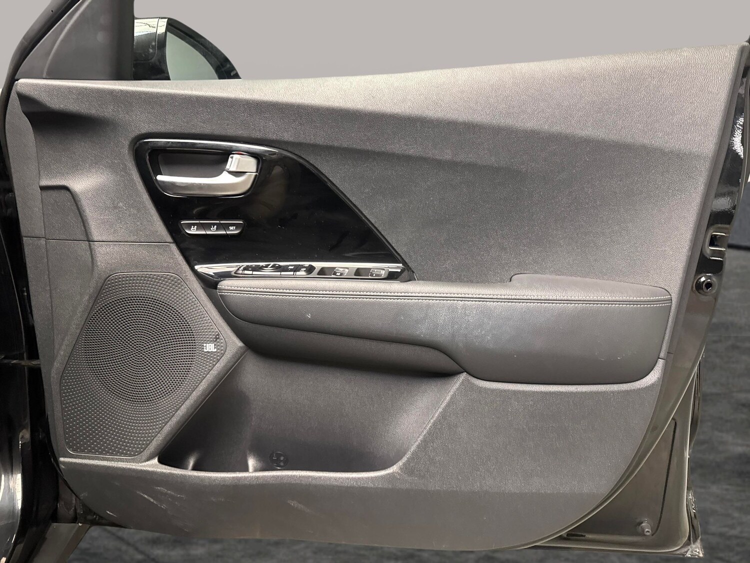 Used Kia Niro 2021 for sale - 77675900: Photo 32