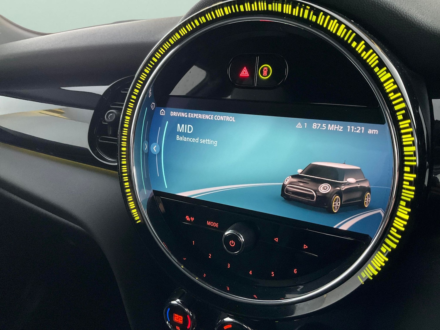 Used MINI Hatch 2022 for sale - 76663500: Photo 17