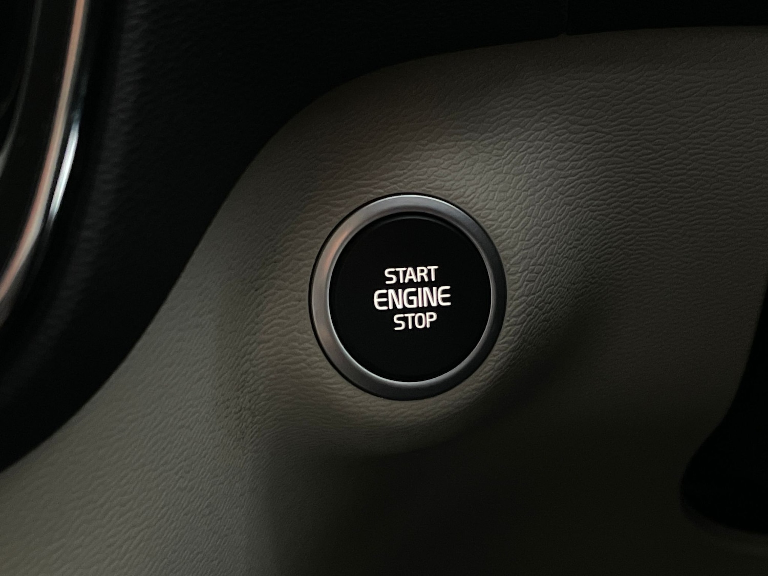 Used Volvo XC40 2021 for sale - 76477592: Photo 22